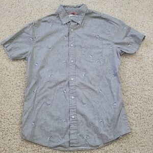 Urban Pipeline M Maxflex Gray Short Sleeve Button Up Hammerhead Shark Print